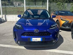 TOYOTA YARIS CROSS 1.5 HYBRID LOUNGE – BLU pieno