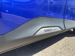 TOYOTA YARIS CROSS 1.5 HYBRID LOUNGE – BLU pieno