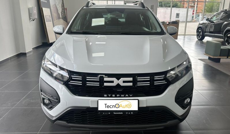DACIA SANDERO STEPWAY EXPRESSION 1.0 TCE – KM 0 pieno
