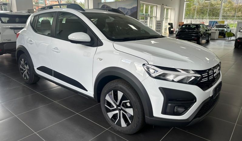 DACIA SANDERO STEPWAY EXPRESSION 1.0 TCE – KM 0 pieno