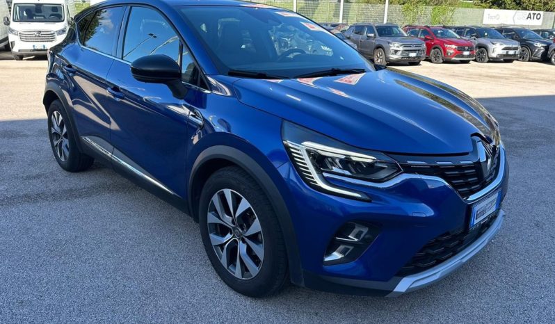 RENAULT CAPTUR 1.5 BLUE DCI 95CV INTENS – BLU pieno