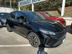 RENAULT CLIO TECHNO TCE 90 – NERO MY24 pieno