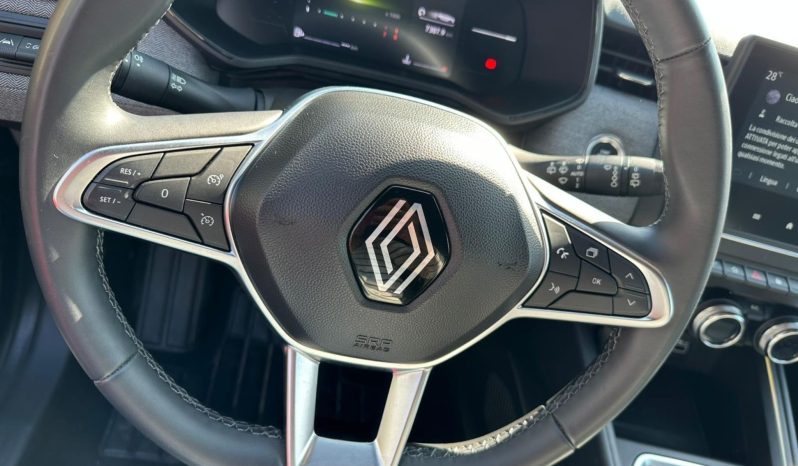 RENAULT CLIO TECHNO TCE 90 – NERO MY24 pieno
