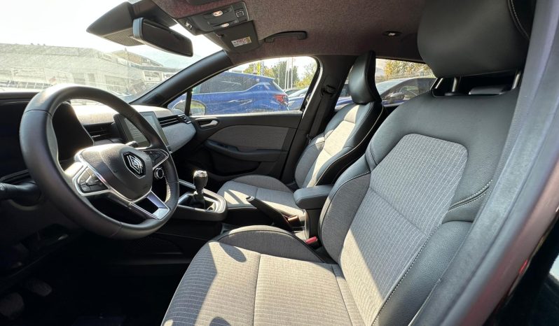 RENAULT CLIO TECHNO TCE 90 – NERO MY24 pieno