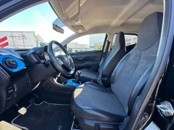 TOYOTA AYGO 1.0 X-CLUSIVE – NERO pieno