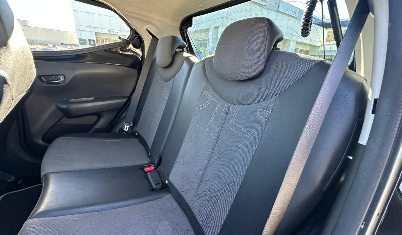 TOYOTA AYGO 1.0 X-CLUSIVE – NERO pieno
