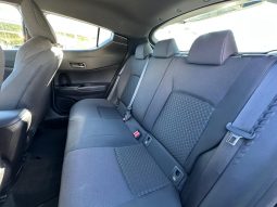TOYOTA C-HR 1.8 HYBRID ACTIVE – BLU pieno