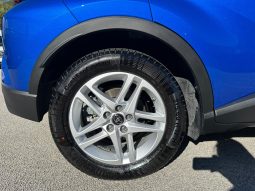 TOYOTA C-HR 1.8 HYBRID ACTIVE – BLU pieno