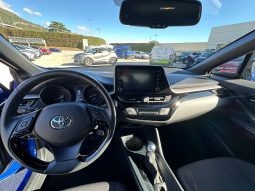 TOYOTA C-HR 1.8 HYBRID ACTIVE – BLU pieno