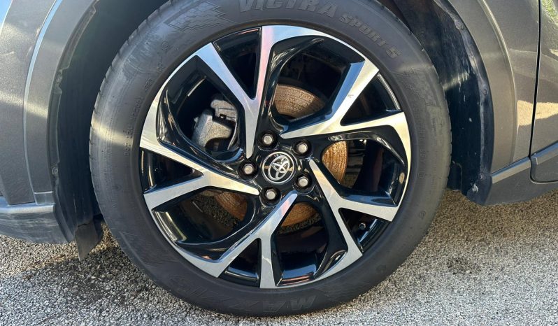 TOYOTA C-HR 1.8 HYBRID TREND – GRIGIO SCURO pieno