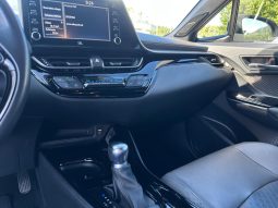 TOYOTA C-HR 2.0 HYBRID LOUNGE – GRIGIO pieno