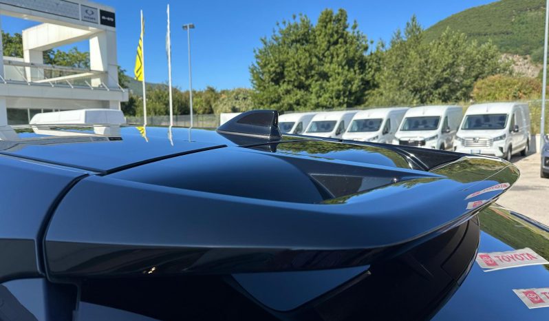 TOYOTA C-HR 2.0 HYBRID LOUNGE – GRIGIO pieno