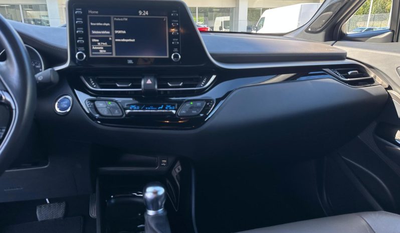 TOYOTA C-HR 2.0 HYBRID LOUNGE – GRIGIO pieno