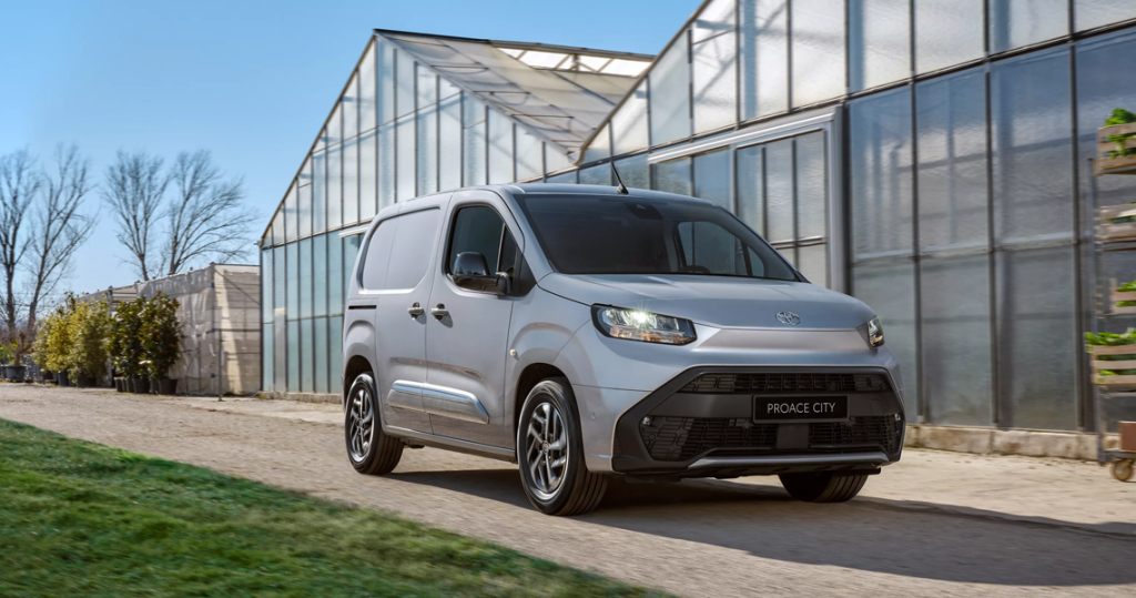 offerte gamma toyota professional Proace city Tecnoauto nola avellino