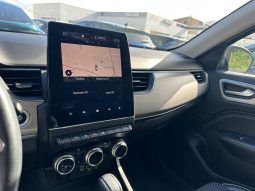 RENAULT ARKANA INTENS HYBRID 145 – GRIGIO GRAFITE pieno