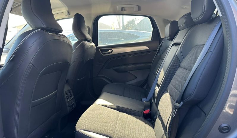 RENAULT ARKANA INTENS HYBRID 145 – GRIGIO GRAFITE pieno