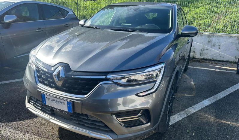 RENAULT ARKANA INTENS HYBRID 145 – GRIGIO GRAFITE pieno