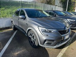 RENAULT ARKANA INTENS HYBRID 145 – GRIGIO GRAFITE pieno