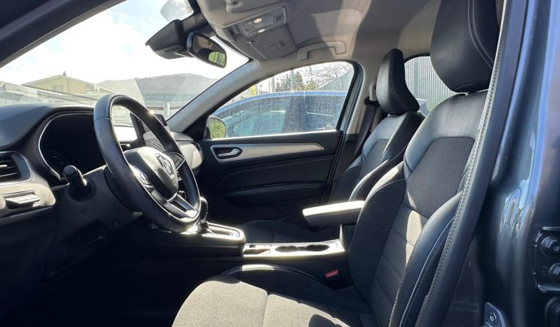RENAULT ARKANA INTENS HYBRID 145 – GRIGIO GRAFITE pieno