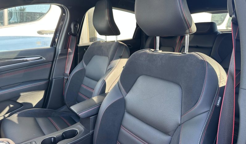 RENAULT ARKANA RS LINE HYBRID – NERO pieno