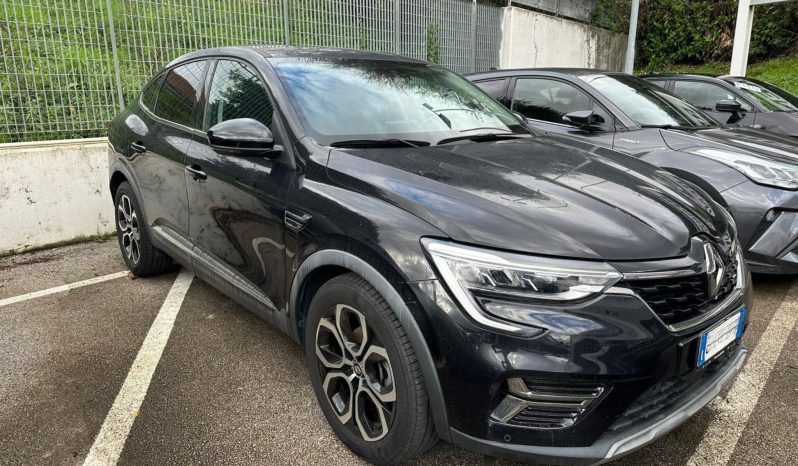 RENAULT ARKANA FULL HYBRID 145 INTENS – NERO pieno