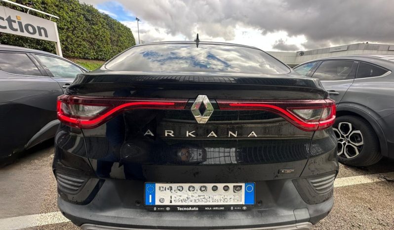 RENAULT ARKANA FULL HYBRID 145 INTENS – NERO pieno