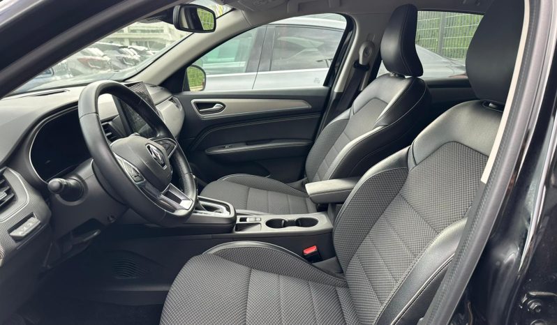 RENAULT ARKANA FULL HYBRID 145 INTENS – NERO pieno