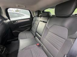 RENAULT ARKANA FULL HYBRID 145 INTENS – NERO pieno