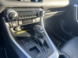 TOYOTA RAV 4 2.5 HYBRID ACTIVE 2WD – BIANCO pieno