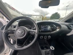 TOYOTA AYGO X 1.0 ACTIVE – BIANCO pieno