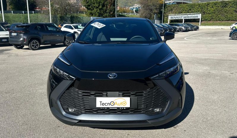 TOYOTA C-HR 1.8 HYBRID TREND NERO – KM 0 pieno
