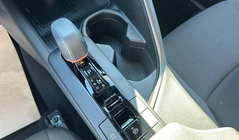 TOYOTA C-HR 1.8 HYBRID TREND NERO – KM 0 pieno