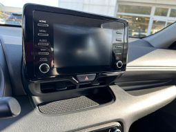 TOYOTA YARIS TREND 1.5 HYBRID BLU pieno