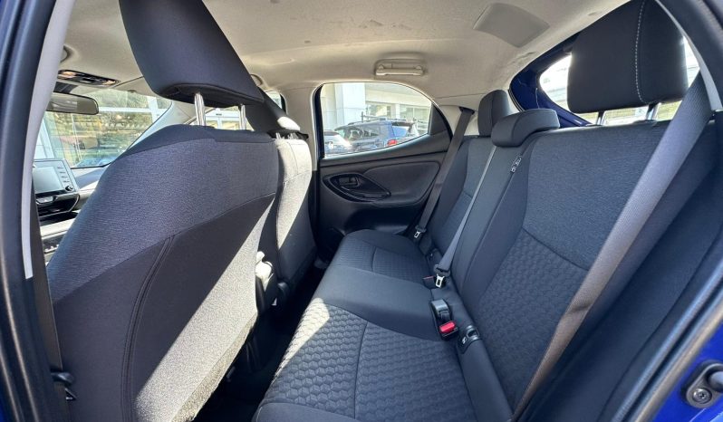 TOYOTA YARIS TREND 1.5 HYBRID BLU pieno