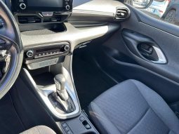 TOYOTA YARIS TREND 1.5 HYBRID BLU pieno