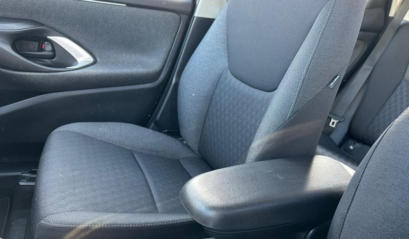 TOYOTA YARIS TREND 1.5 HYBRID BLU pieno