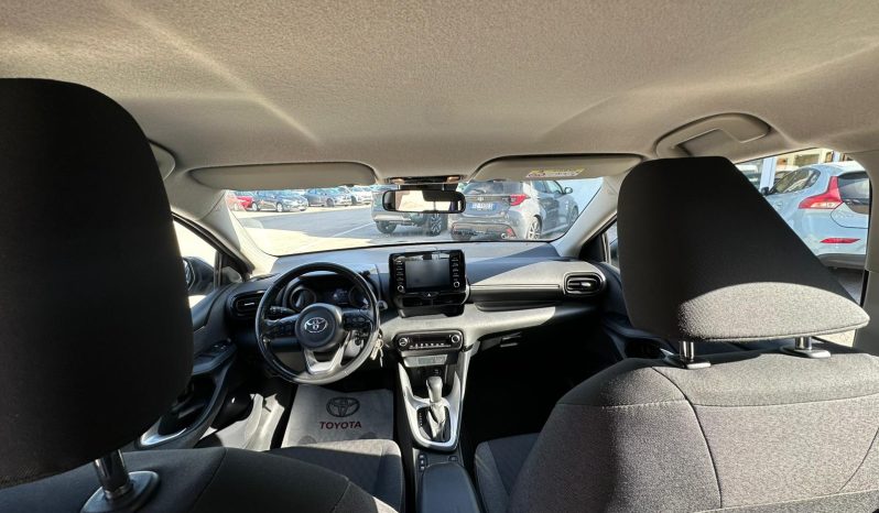 TOYOTA YARIS TREND 1.5 HYBRID BLU pieno