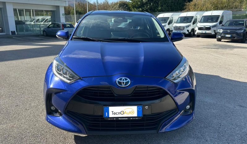 TOYOTA YARIS TREND 1.5 HYBRID BLU pieno