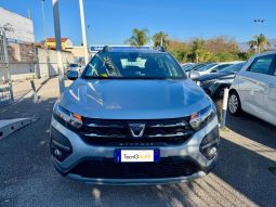 DACIA SANDERO STEPWAY 1.0 ECO-G – COMFORT GRIGIO pieno