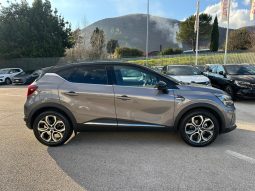 RENAULT CAPTUR 2022 INTENS HYBRID 145 CV – GRIGIO pieno