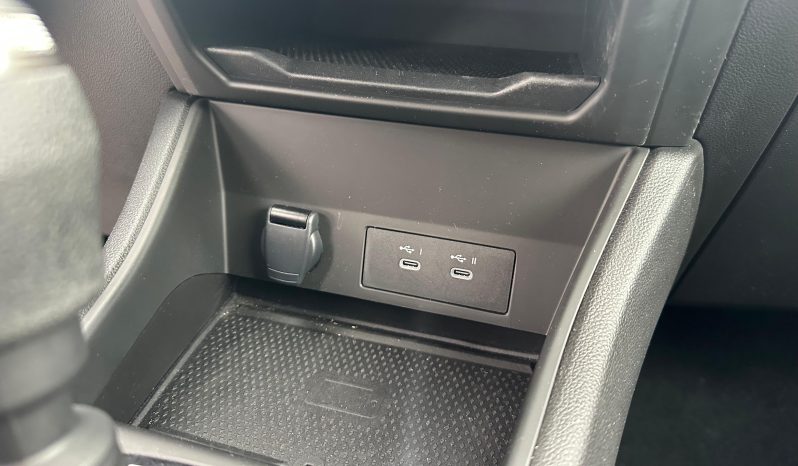 RENAULT CAPTUR TECHNO 1.0 TCE MY25 – GRIGIO MILANO pieno