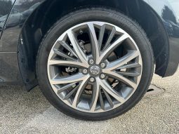 TOYOTA YARIS 1.5 HYBRID LOUNGE – BLACK pieno