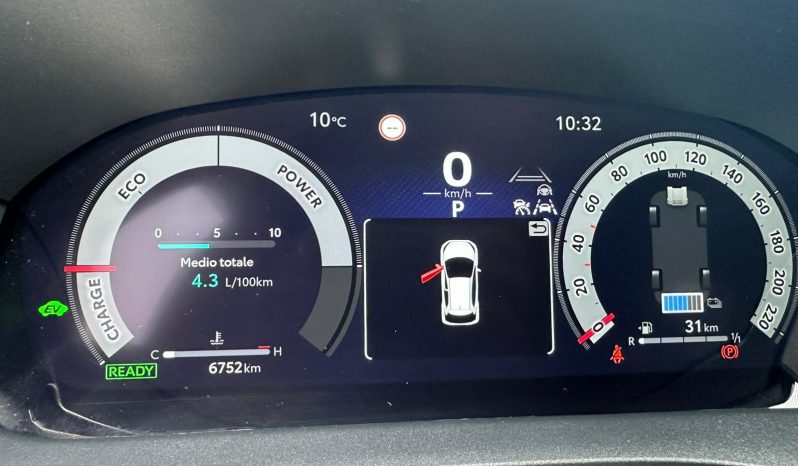 TOYOTA YARIS 1.5 HYBRID LOUNGE – BLACK pieno