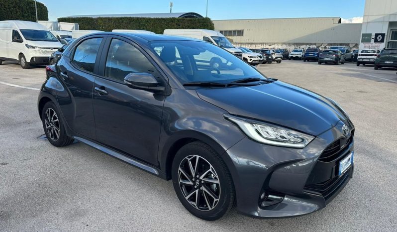TOYOTA YARIS TREND 1.0 DARK GREY pieno