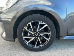 TOYOTA YARIS TREND 1.0 DARK GREY pieno