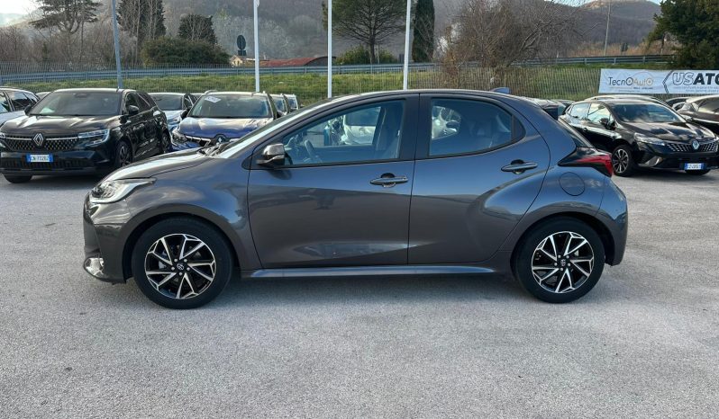 TOYOTA YARIS TREND 1.0 DARK GREY pieno
