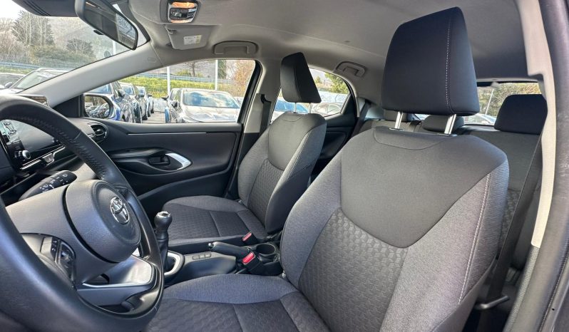 TOYOTA YARIS TREND 1.0 DARK GREY pieno