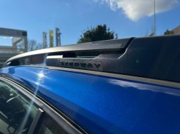 DACIA SANDERO COMFORT 1.0 TCE GPL – BLU IRON pieno