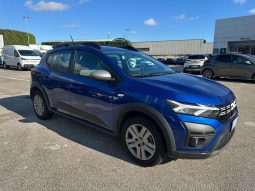 DACIA SANDERO COMFORT 1.0 TCE GPL – BLU IRON pieno