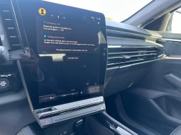 RENAULT AUSTRAL ESPRIT ALPINE HYBRID 200CV – BIANCO pieno